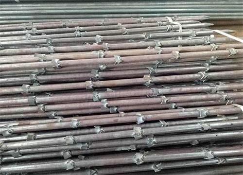 横峰隧道钢花管